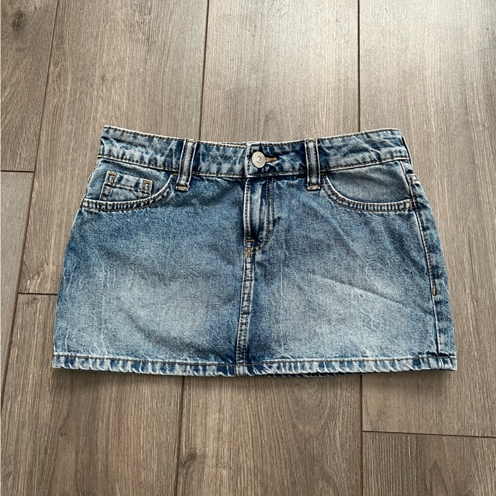 Stylish Denim Mini Skirt